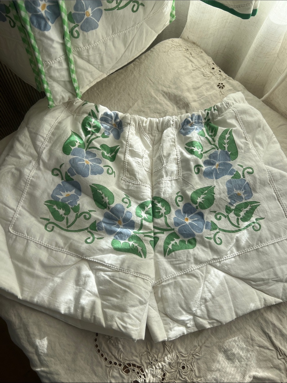 Handmade antique vintage quilt shorts size large XL - Picture 2 of 4
